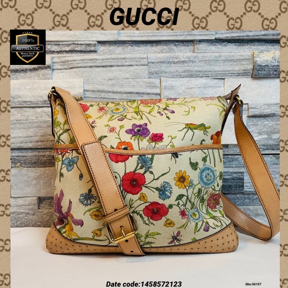 Gucci Handbags - Gucci crossbody bag flora punching canvas